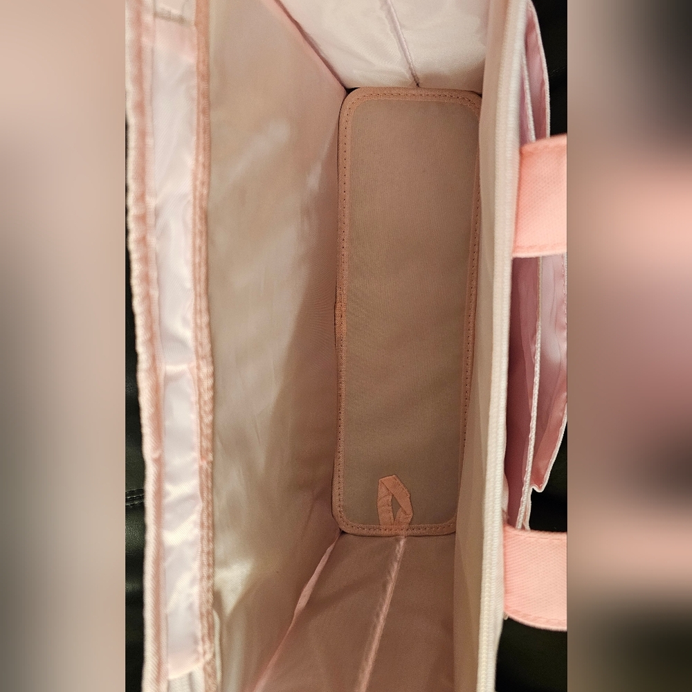 My Melody Pink Zip Around Tote Bag 13 Inch NWOT - Picture 10 of 11